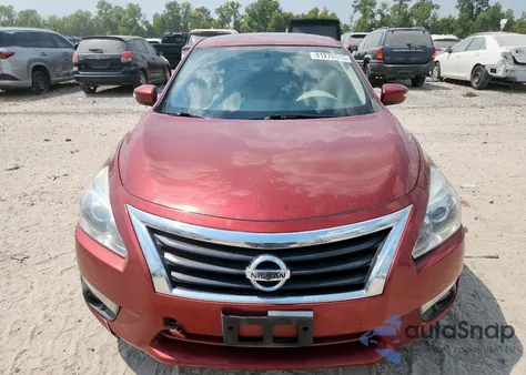 2013 Nissan Altima 2.5 z USA, uszkodzony, nr VIN 1N4AL3AP4DN583602